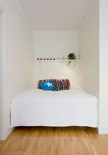 very_small_bedroom_interior_design_ideas_decoration_tips17