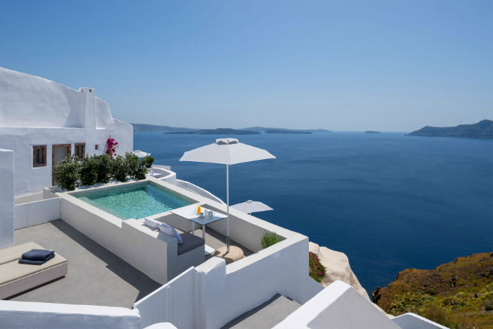 在Oia Santorini 26号享受豪华套房