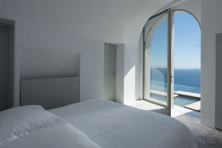 在Oia Santorini4享受豪华套房
