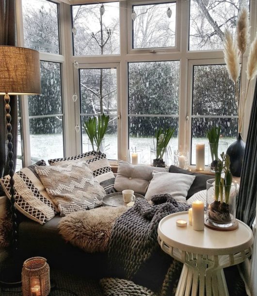 window reading nook on a budget