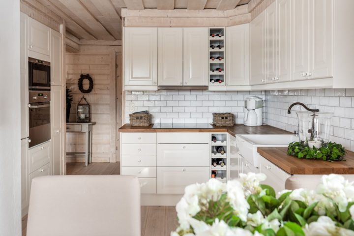 Scandinavian-cottage-home-12