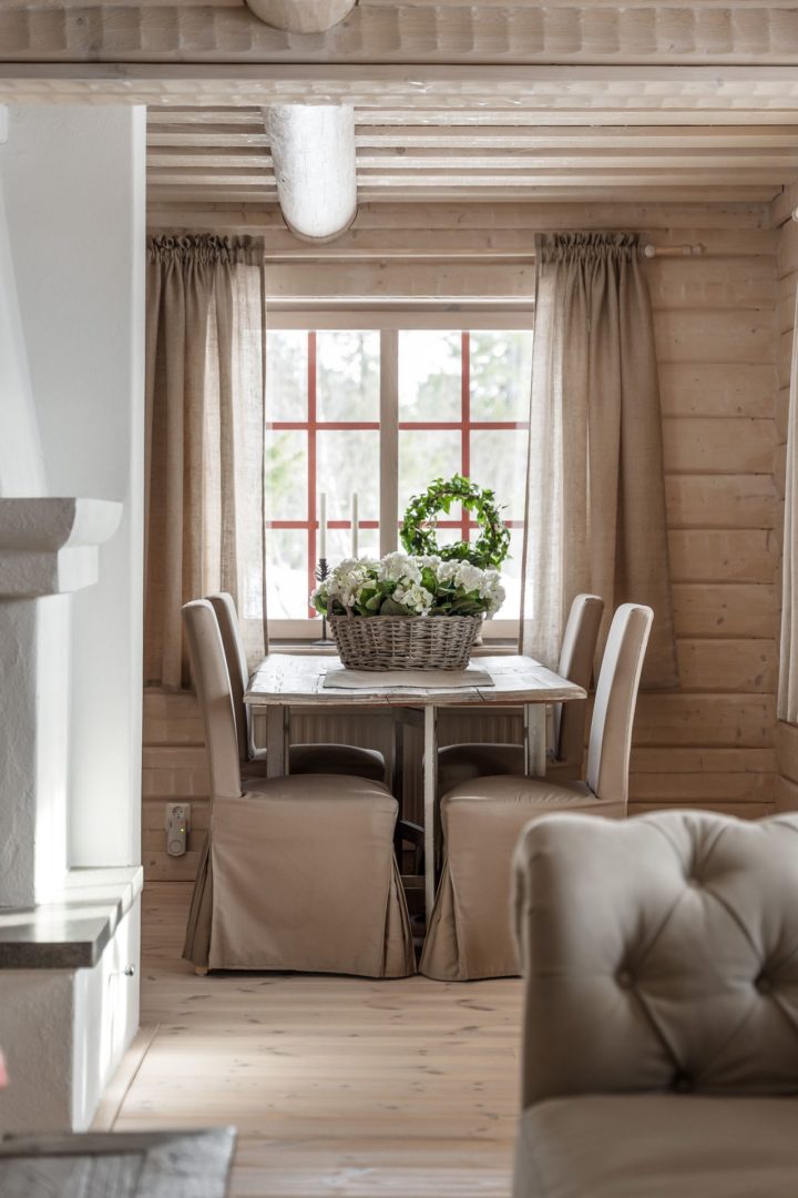 Scandinavian-cottage-home-9