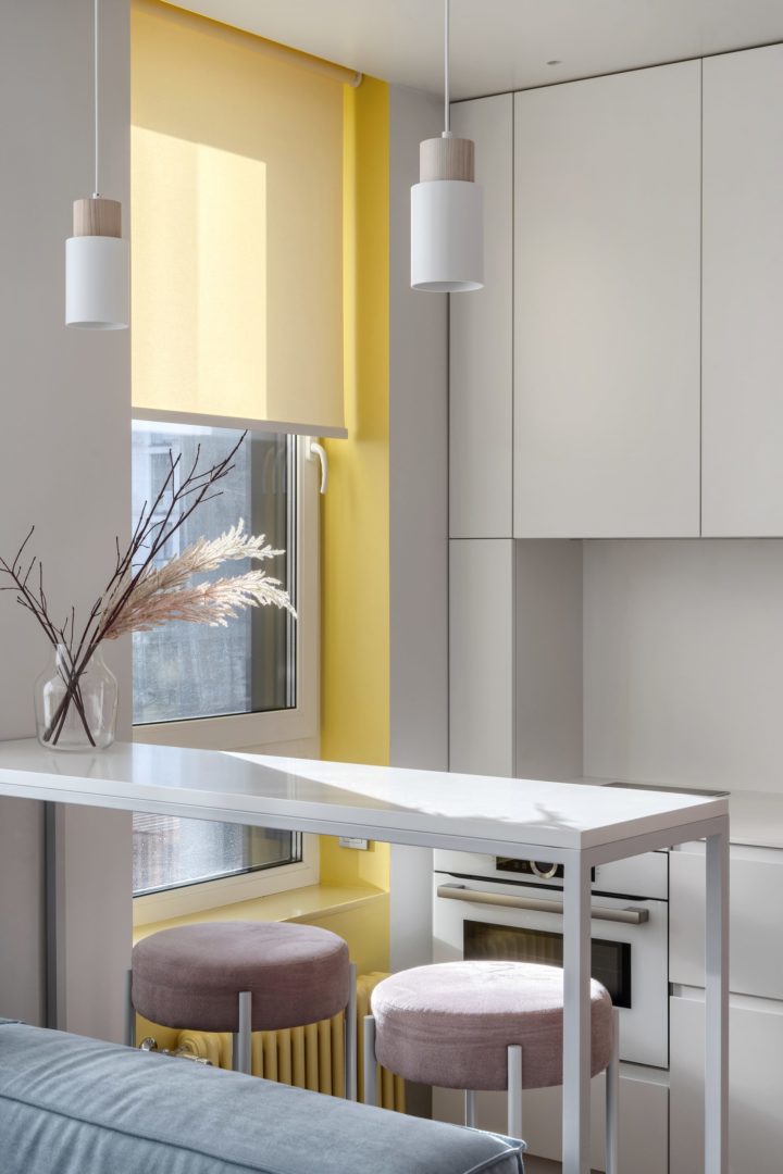 pink-and-yellow-small-apartment-3