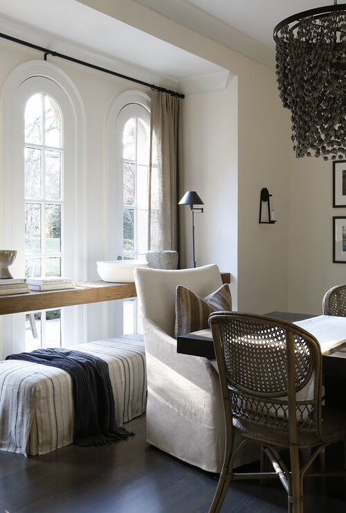 dining-room-interior-design-ideas-9