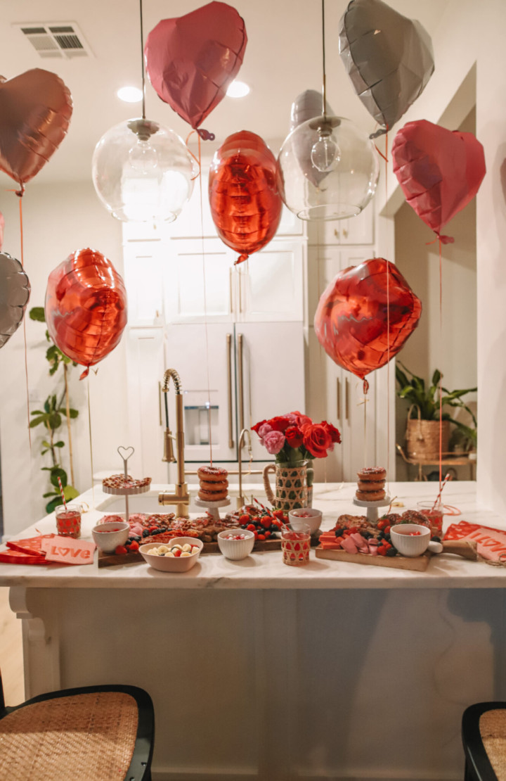 Valentines-Day-Decorations-10