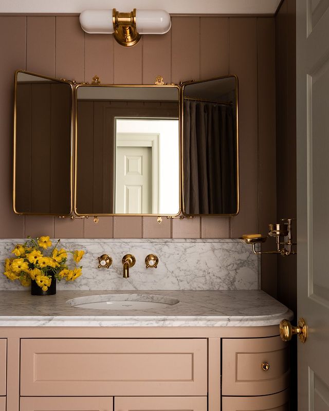 桃卫生间法式Tripptic Barber镜像