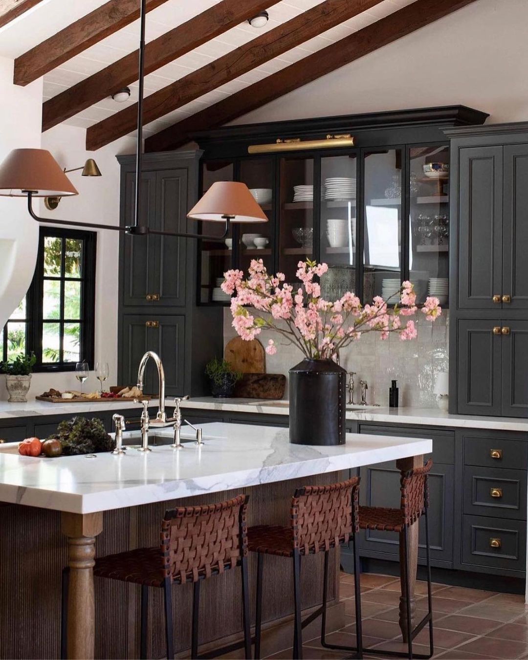 Kitchen布局思想工作:空间功能最大化