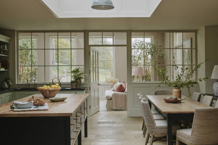 farmhouse-family-manor-2
