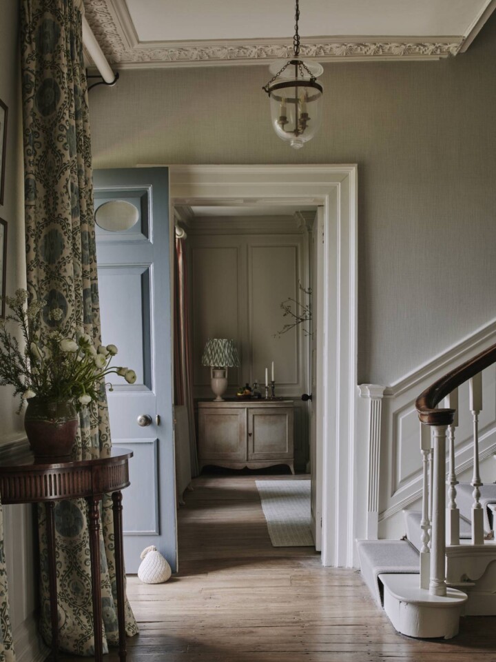 farmhouse-family-manor-6