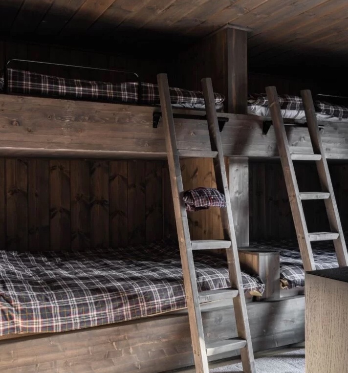Scandinavian-Chalet-modern-interior-design-10-copy
