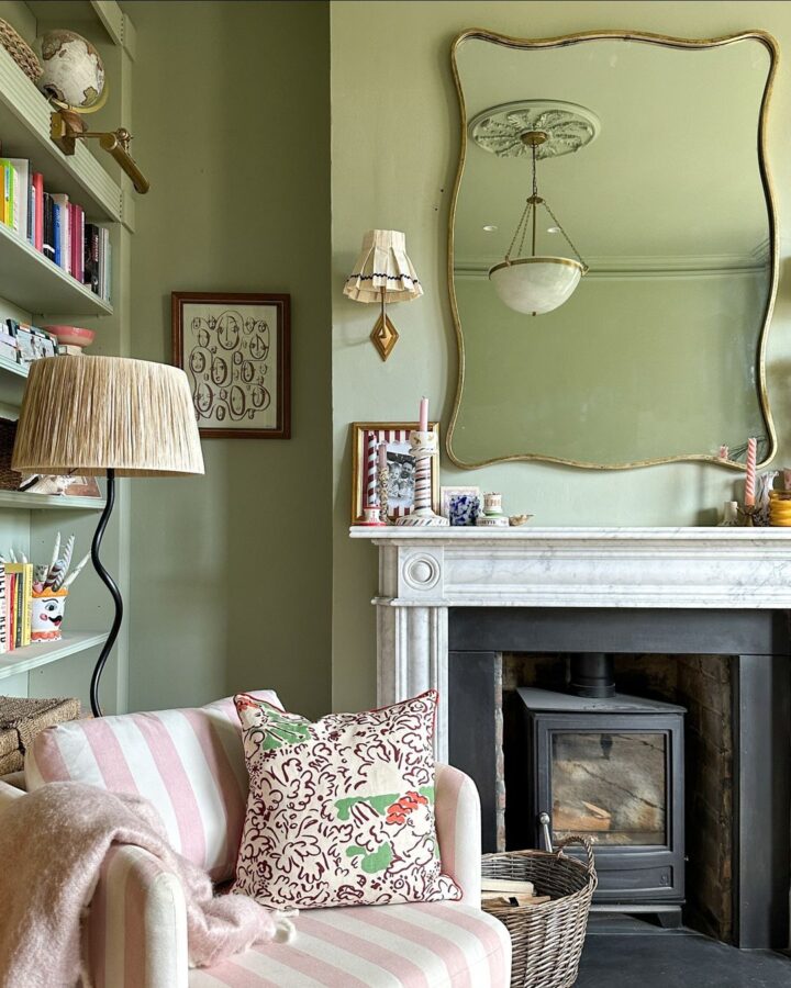 color-drenching-interiors-21